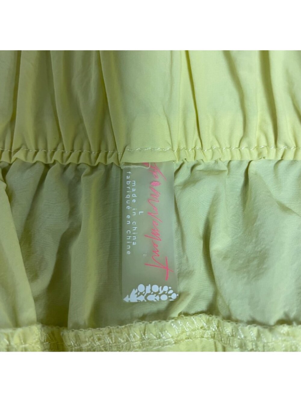 Free People Movement In The Wild Athletic Shorts Yellow Sz LG Utility Pocket - Picture 5 of 5